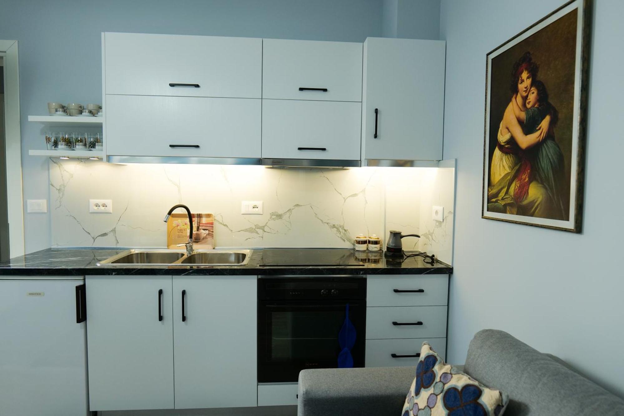 Travelers' Korca Home Екстер'єр фото