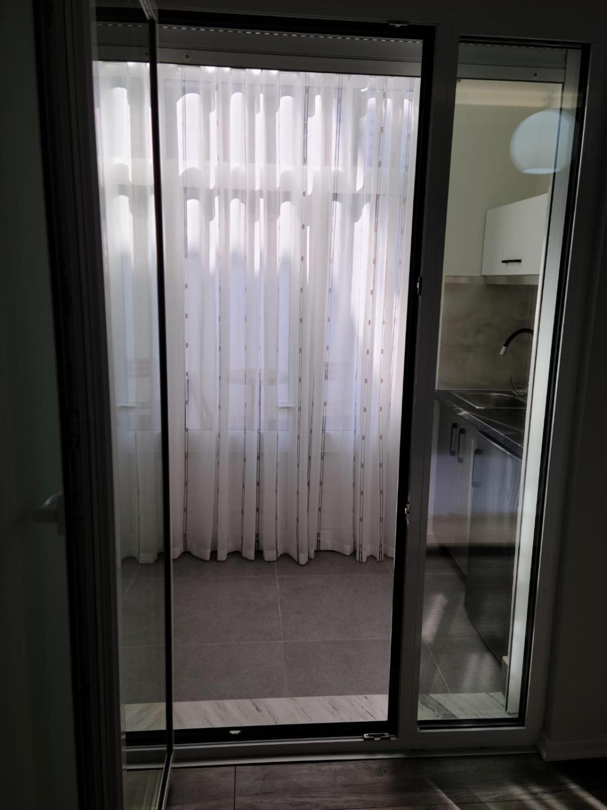 Travelers' Korca Home Екстер'єр фото